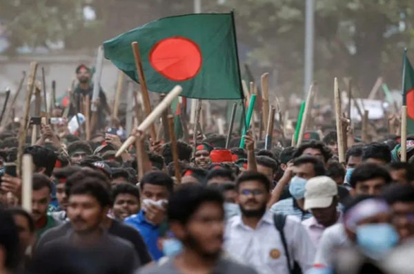 بنگلاديش جي سپريم ڪورٽ سرڪاري نوڪرين ۾ ڪوٽا سسٽم واري هاءِ ڪورٽ جي حڪم تي عمل روڪي ڇڏيو
